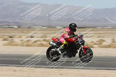 media/May-25-2025-TrackXperience (Sun) [[393a69de75]]/Level 1/Session 5 (Speed Pans)/
